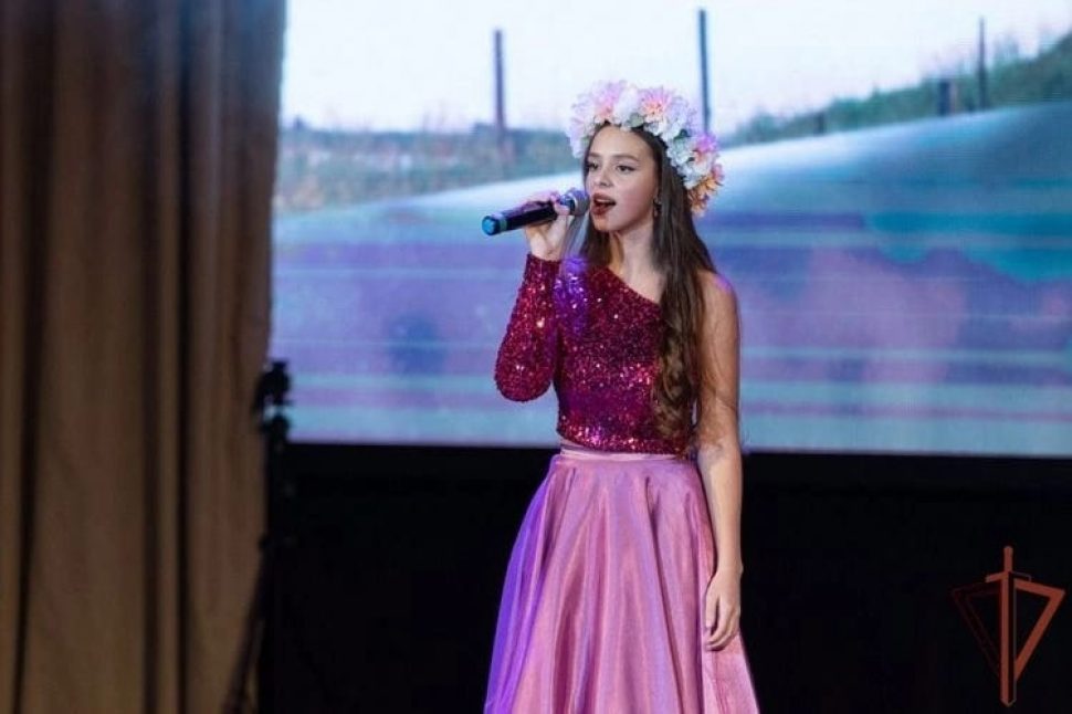 Архангельская школьница стала лауреаткой Фестиваля детской патриотической песни Росгвардии
